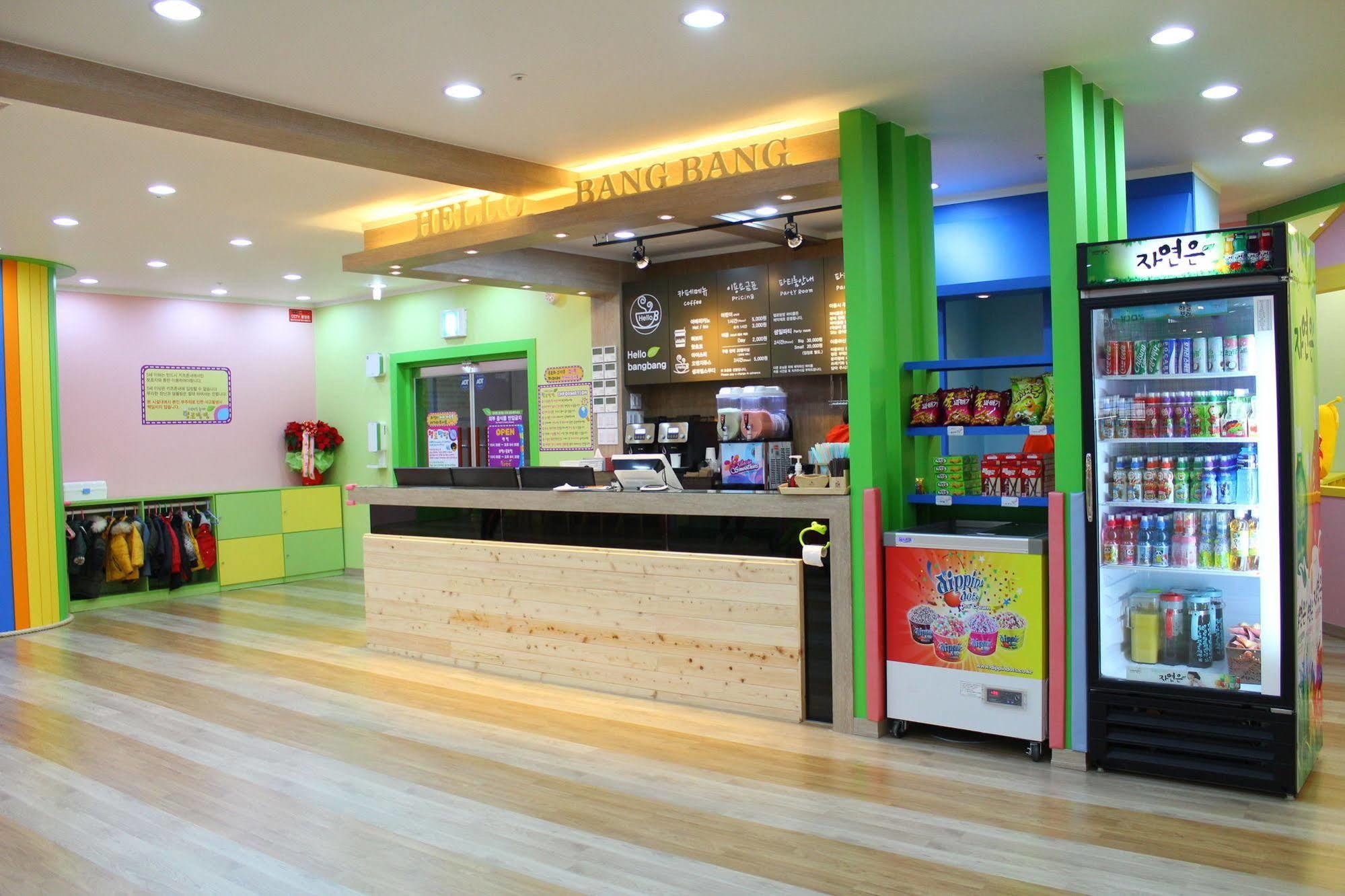 Elena Business Hotel Yeosu Ngoại thất bức ảnh